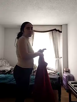 SweettyNaugthy online show from February 4, 2026, 4:13 pm