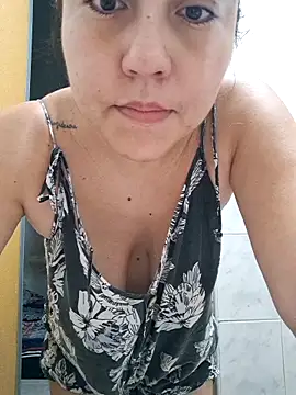 Snapshot of SweettyNaugthy chatting on October 3, 2025, 10:39 am SweettyNaugthy online show from October 3, 2025, 10:39 am