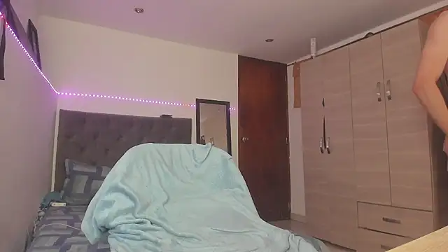 Snapshot of stevve_14 chatting on October 12, 2025, 3:19 am stevve 14 online show from October 12, 2025, 3:19 am