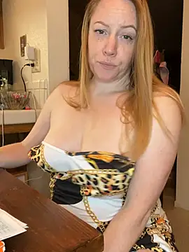 ChiliRoja online show from March 28, 2026, 6:03 am