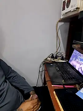 Snapshot of Joxker34 chatting on June 6, 2026, 9:42 pm Joxker34 online show from June 6, 2026, 9:42 pm