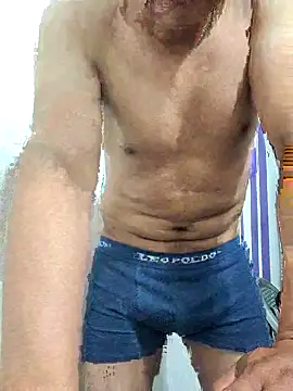 Renzo00 online show from October 2, 2025, 3:43 am