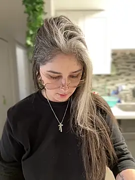 Alix Valentine online show from February 5, 2026, 5:20 pm