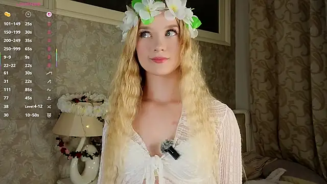 Snapshot of Emma_Frosty chatting on June 14, 2026, 9:49 pm Emma Frosty online show from June 14, 2026, 9:49 pm