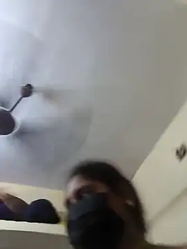 Snapshot of Villageanuty chatting on October 19, 2025, 9:45 am Villageanuty online show from October 19, 2025, 9:45 am