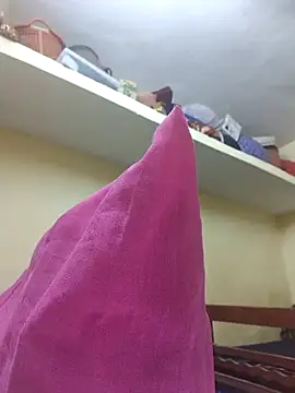 Snapshot of Villageanuty chatting on November 2, 2025, 10:09 am Villageanuty online show from November 2, 2025, 10:09 am