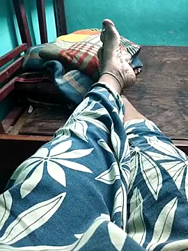 Villageanuty online show from March 3, 2026, 5:53 pm