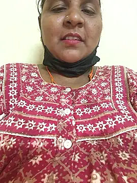 Snapshot of Villageanuty chatting on October 8, 2025, 4:29 pm Villageanuty online show from October 8, 2025, 4:29 pm