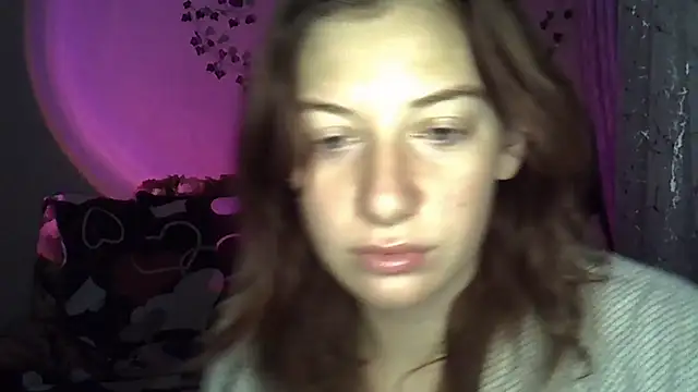 Snapshot of Lily_Ember chatting on November 20, 2025, 5:02 pm Lily Ember online show from November 20, 2025, 5:02 pm