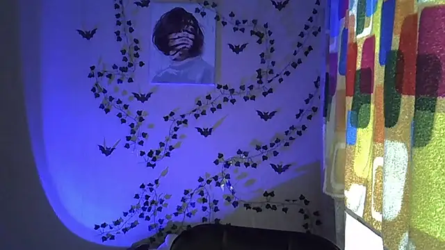 Snapshot of Lily_Ember chatting on October 24, 2025, 10:47 am Lily Ember online show from October 24, 2025, 10:47 am