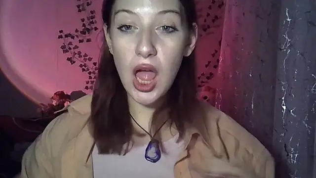 Snapshot of Lily_Ember chatting on November 7, 2025, 6:34 pm Lily Ember online show from November 7, 2025, 6:34 pm