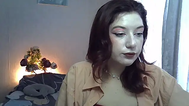 Snapshot of Lily_Ember chatting on October 8, 2025, 10:06 am Lily Ember online show from October 8, 2025, 10:06 am