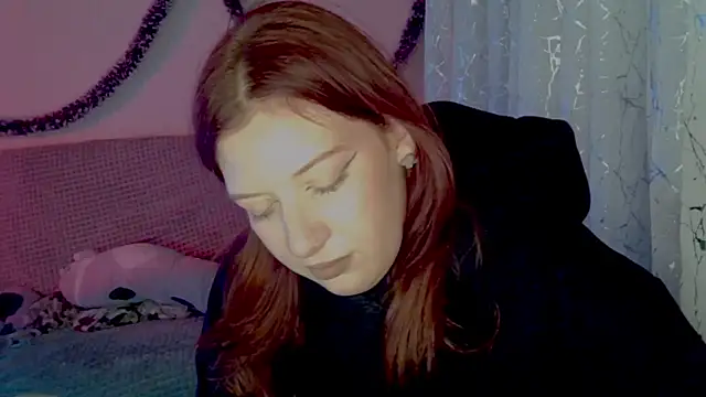 Lily Ember online show from January 16, 2026, 8:13 pm