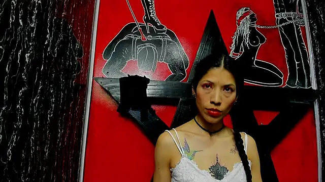 Snapshot of damian_and_tiana chatting on November 22, 2025, 6:45 am damian and tiana online show from November 22, 2025, 6:45 am