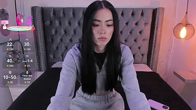 Snapshot of Anya_Belth chatting on October 29, 2025, 7:02 pm Anya Belth online show from October 29, 2025, 7:02 pm