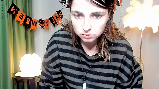 MartaEdams online show from October 25, 2025, 6:12 am