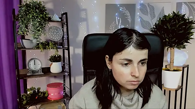 MartaEdams online show from February 26, 2026, 6:35 am