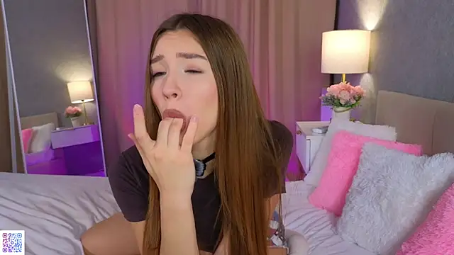 SweetyLali online show from October 23, 2025, 5:55 pm