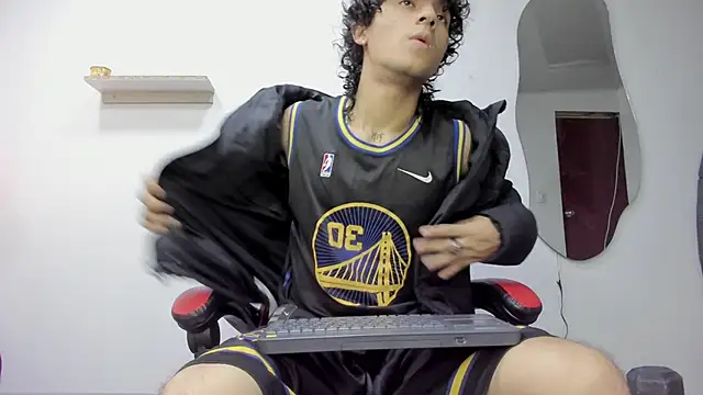 Snapshot of JackesTaylor chatting on October 19, 2025, 4:59 am JackesTaylor online show from October 19, 2025, 4:59 am