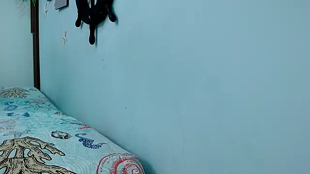 eladyrous98 online show from October 11, 2025, 4:41 pm