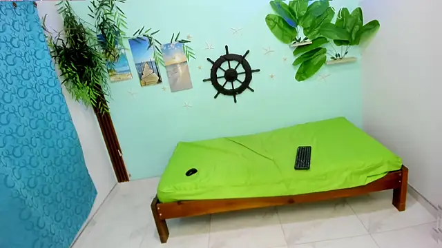 eladyrous98 online show from March 4, 2026, 1:41 pm