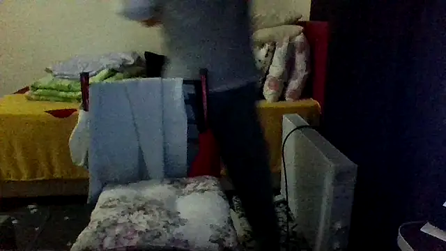 Snapshot of st206boy chatting on February 24, 2026, 9:26 pm st206boy online show from February 24, 2026, 9:26 pm