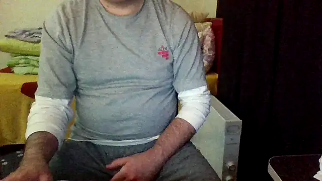 Snapshot of st206boy chatting on March 21, 2026, 12:12 am st206boy online show from March 21, 2026, 12:12 am