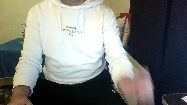 Snapshot of st206boy chatting on March 22, 2026, 10:33 pm st206boy online show from March 22, 2026, 10:33 pm