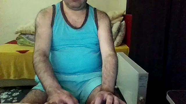 Snapshot of st206boy chatting on March 29, 2026, 12:01 am st206boy online show from March 29, 2026, 12:01 am