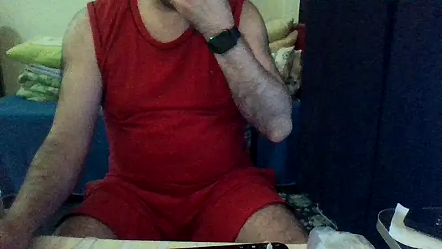 Snapshot of st206boy chatting on May 12, 2026, 11:33 pm st206boy online show from May 12, 2026, 11:33 pm