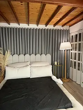 samm4044 online show from November 21, 2025, 11:04 pm