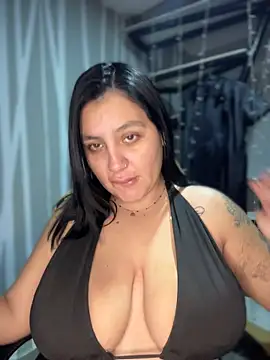 Snapshot of victoria_amatista_ chatting on November 9, 2025, 12:31 pm victoria amatista online show from November 9, 2025, 12:31 pm