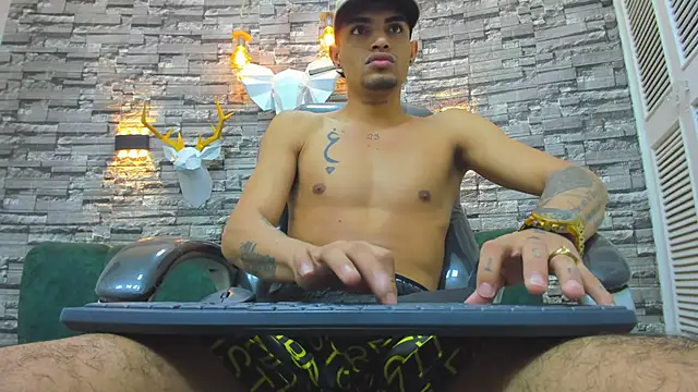 ariess king online show from November 8, 2025, 6:17 am