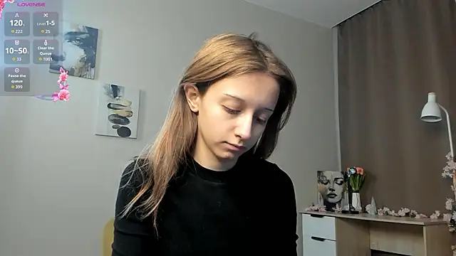 TaiteFairfield online show from February 16, 2026, 7:29 am