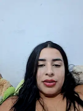 Snapshot of channell0 chatting on June 27, 2026, 5:13 am channell0 online show from June 27, 2026, 5:13 am