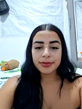 Snapshot of channell0 chatting on April 7, 2026, 4:47 am channell0 online show from April 7, 2026, 4:47 am