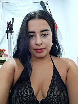 Snapshot of channell0 chatting on August 6, 2026, 4:51 am channell0 online show from August 6, 2026, 4:51 am