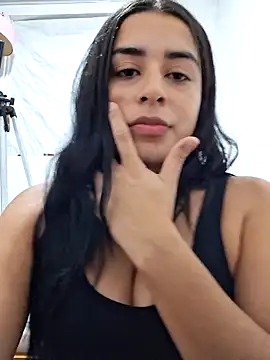 Snapshot of channell0 chatting on June 13, 2026, 4:54 am channell0 online show from June 13, 2026, 4:54 am