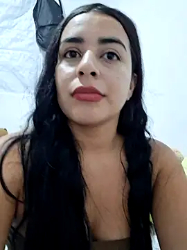 Snapshot of channell0 chatting on June 26, 2026, 5:35 am channell0 online show from June 26, 2026, 5:35 am