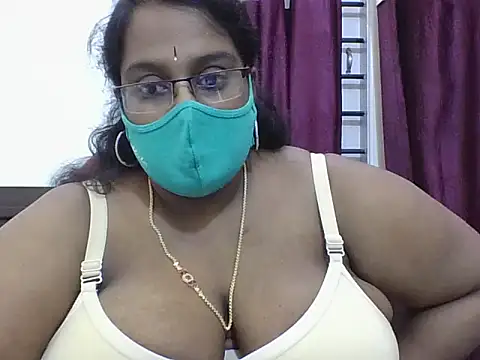Reena-gowda online show from September 22, 2025, 1:06 pm