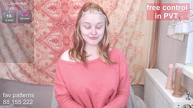 Snapshot of blissful_muse2 chatting on November 9, 2025, 9:24 am blissful muse2 online show from November 9, 2025, 9:24 am