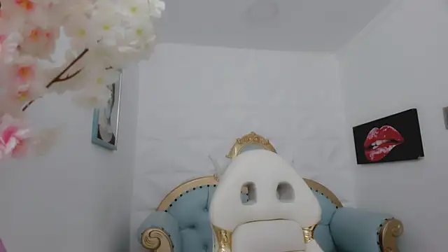 Snapshot of eimy_skinny_ chatting on September 10, 2025, 12:37 pm eimy skinny  online show from September 10, 2025, 12:37 pm