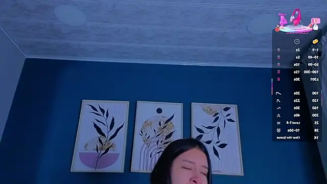 SarahMiler  online show from October 15, 2025, 11:40 am