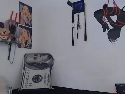 Snapshot of Sofia_May chatting on February 19, 2026, 11:29 am Sofia May online show from February 19, 2026, 11:29 am