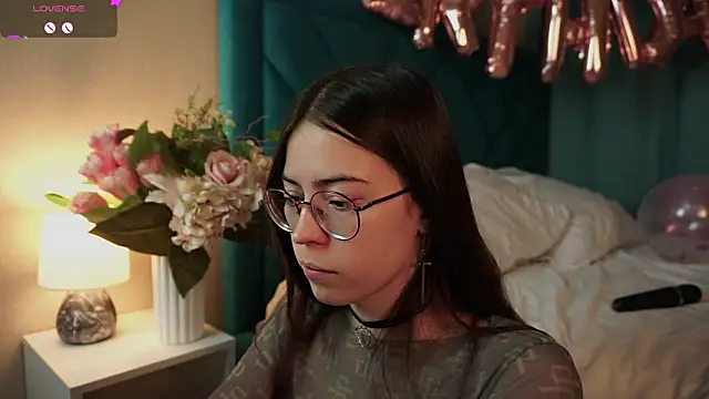 ywixos online show from February 24, 2026, 2:29 pm