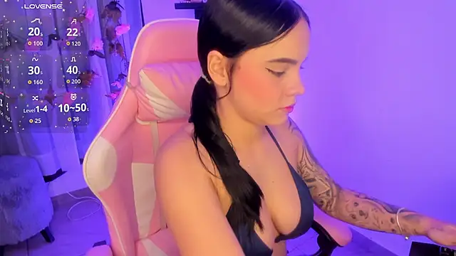 Snapshot of megara_x_ chatting on July 2, 2026, 3:34 am megara x online show from July 2, 2026, 3:34 am
