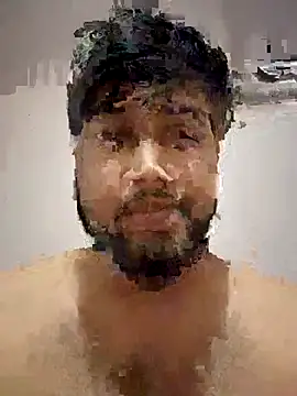 Snapshot of aka_big chatting on December 2, 2025, 8:54 pm aka big online show from December 2, 2025, 8:54 pm