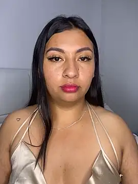 Issa Santana online show from February 12, 2026, 8:19 pm