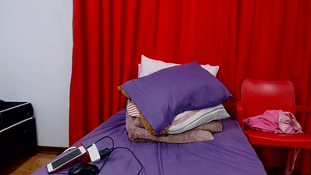SexyBustyBoobs online show from July 20, 2026, 5:15 am