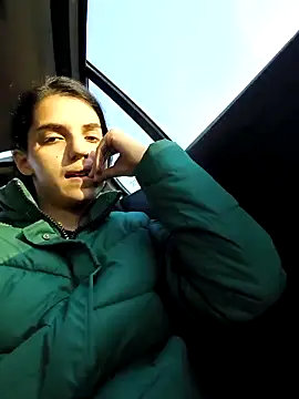 SweetMelodyZ online show from October 29, 2025, 5:50 am